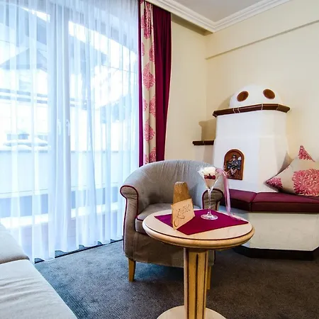 Sporthotel Almhof-2